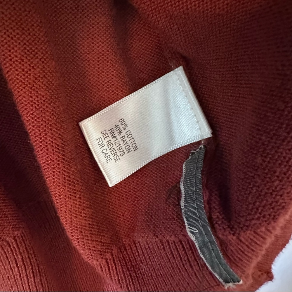 Vera by Vera Wang Rust Ruffle Shoulder Sweater Size Large - Picture 2 of 6